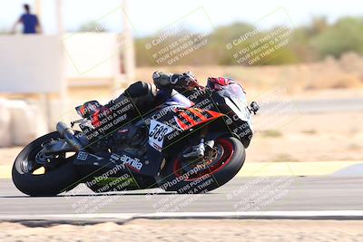 media/Oct-20-2024-CVMA (Sun) [[d4a3dff211]]/Race 9-Formulw LW Twins SHOOTOUT/